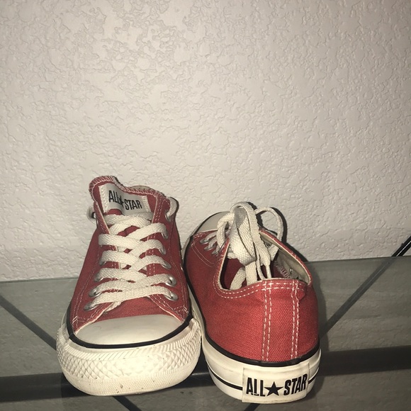 Converse - Picture 3 of 4